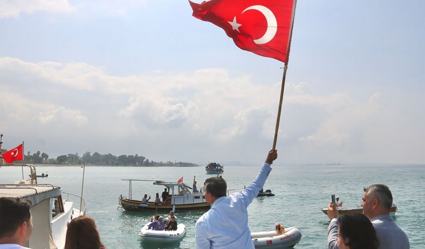 Başkan Amaç Dörtyolluyu denizle kucaklaştırdı…