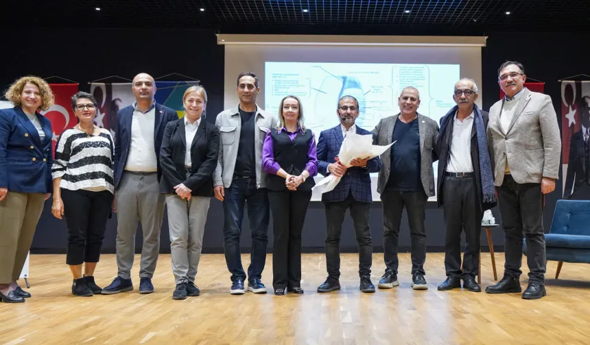 İstanbul'da ''Obeziteyi bil, sağlığını koru" söyleşisi düzenlendi