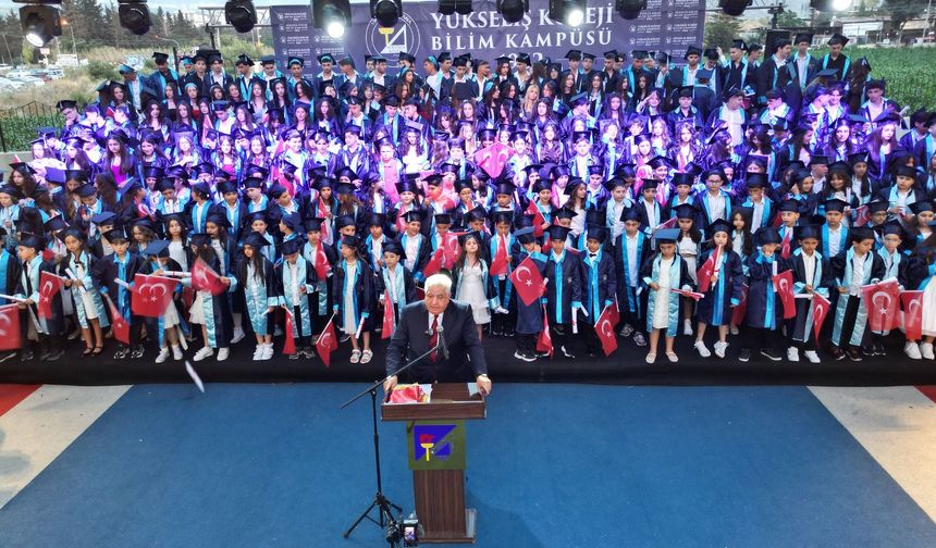 Yükseliş Koleji’nde Unutulmaz Mezuniyet