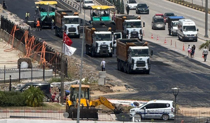 Adliye Kavşağında Hummalı Çalişma