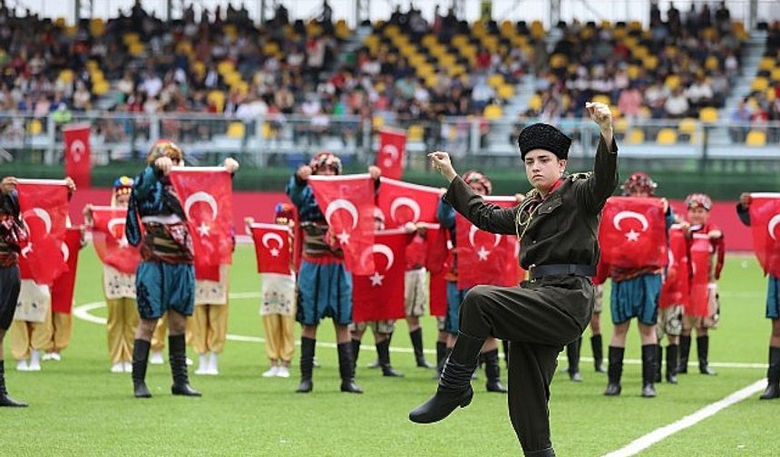 Aliağalılar 19 Mayıs’ı Atatürk Stadında Kutlayacak