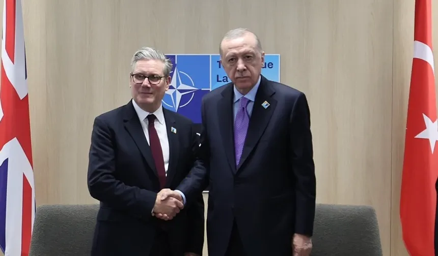 Cumhurbaşkanı Erdoğan, Starmer’ı kabul etti