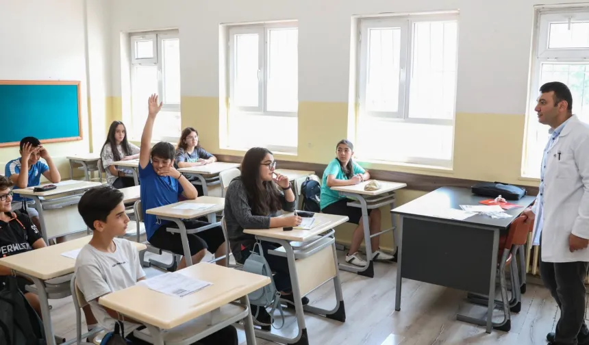 Yaz dönemi eğitim seferberliği başlıyor! DYK ve Yaz Okulları 1 Temmuz’da başlıyor
