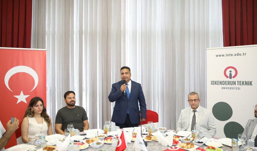 İSTE’de Tercih Tanıtım Toplantısı Düzenlendi