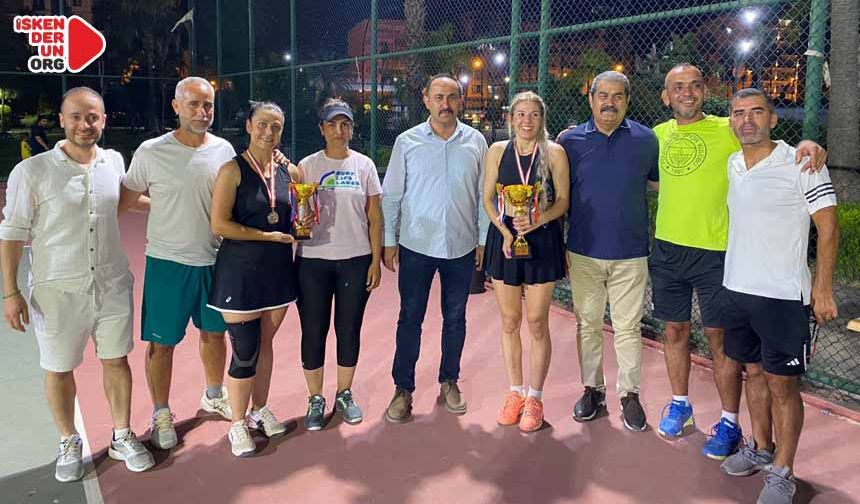 Festivalin Kort Tenis Turnuvasında Ödüller Verildi...