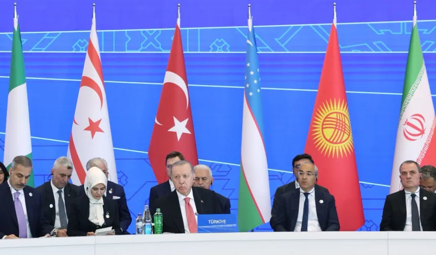 Cumhurbaşkanı Erdoğan, ECO Zirvesi’nde enerji, çevre ve bölgesel barış mesajları verdi