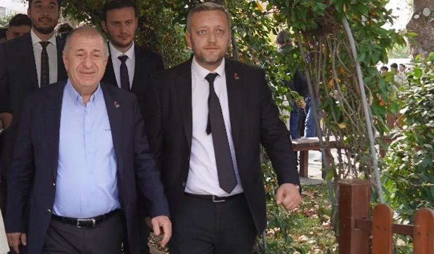 Zafer Partisi Bursa'da Leman karikatürüne ve Atatürk hakaretlerine tepki