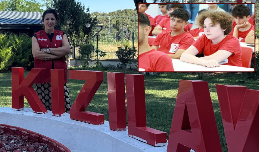 Ünlü Şef, Kızılay’ın Gençlik Kampında…