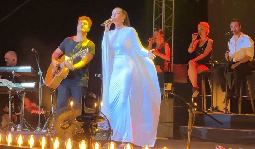 Sıla’dan Diva Otel’de Unutulmaz Konser...