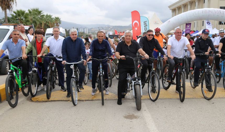 Sağlık İçin Pedal Çevirdiler, Hayattan Tat Aldılar!
