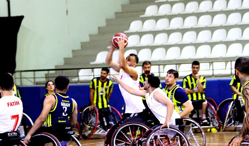 İskenderun, Evinde Fenerbahçe’ye Mağlup...