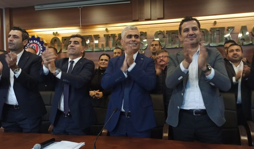 Güngör, yeniden adaylığını resmen açıkladı