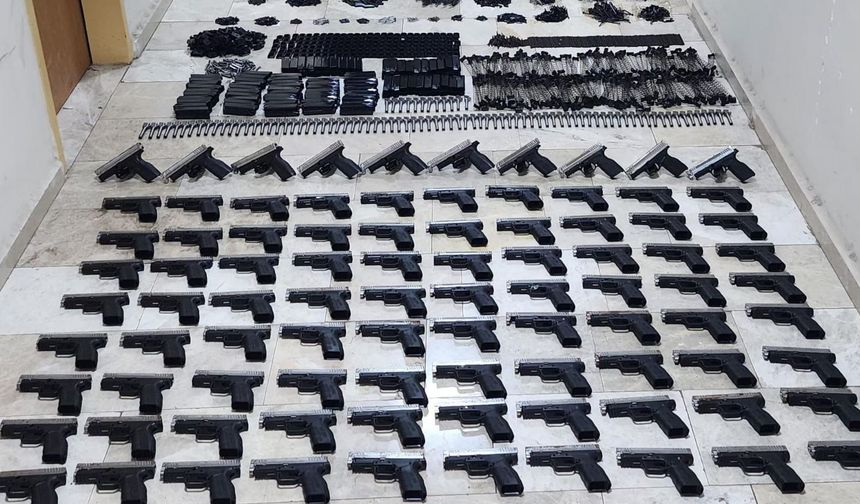 Aracta kaçak 90 tabanca