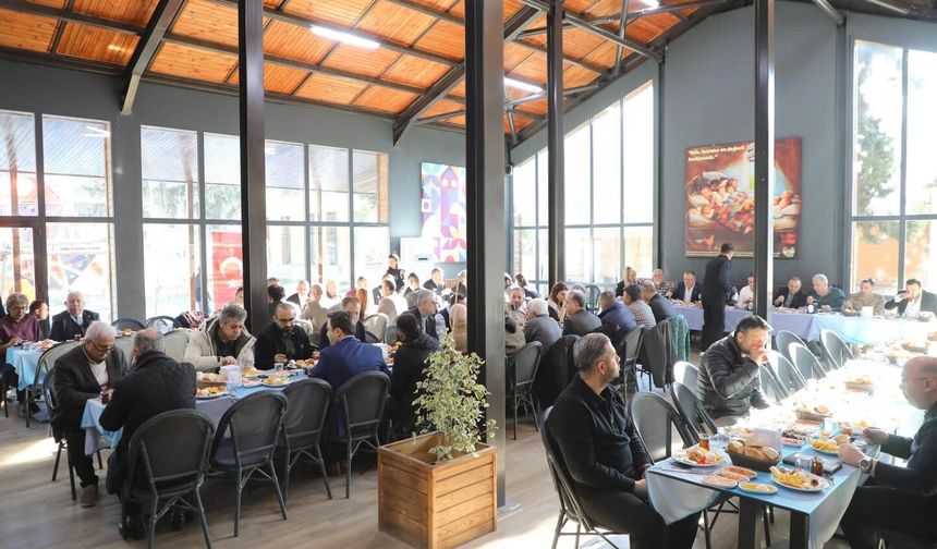 İskenderun’da Çalışan Gazeteciler Günü kutlandı