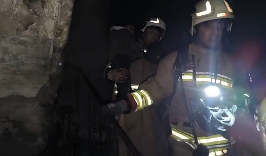 Dörtyol’da evde çıkan yangında 7 Kişi Kurtarıldı