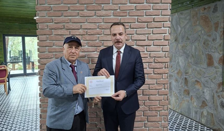 Özaydın’dan Erzinli Gazetecilere 10 Ocak Kutlaması