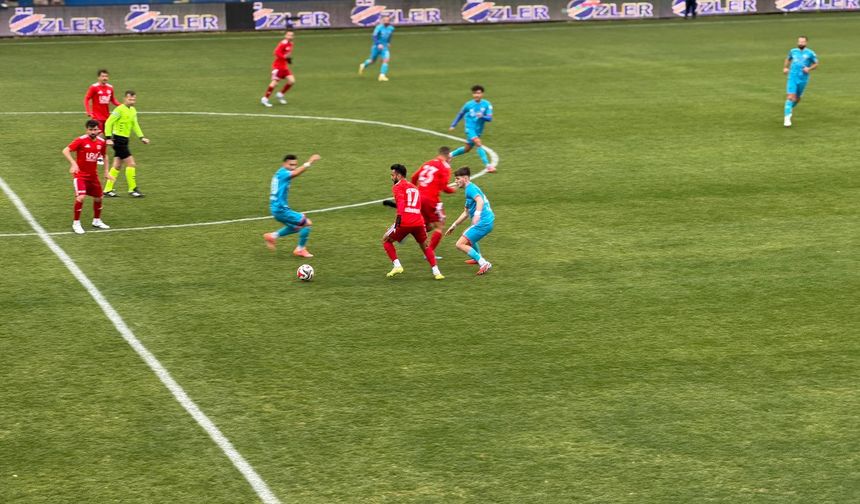 İskenderunspor Liderle Puanları paylaştı