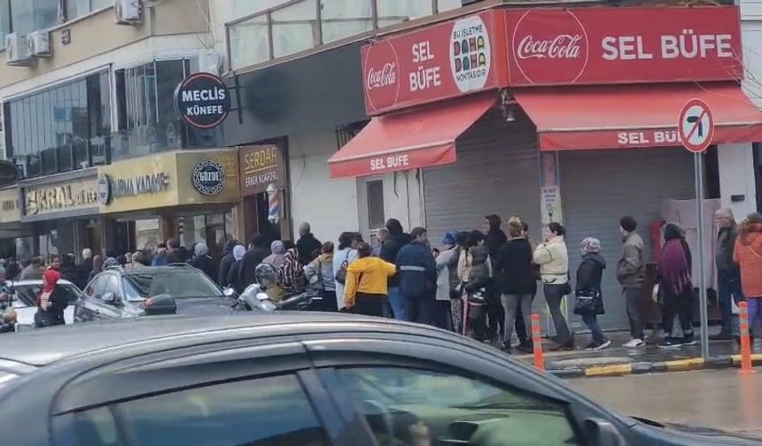 Ramazan Yardımı Kuyruğu İskenderun’da Uzadı