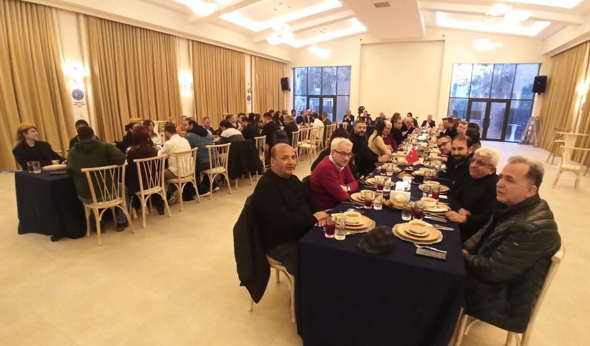 İTSO Yönetimi Basınla İftarda Buluştu