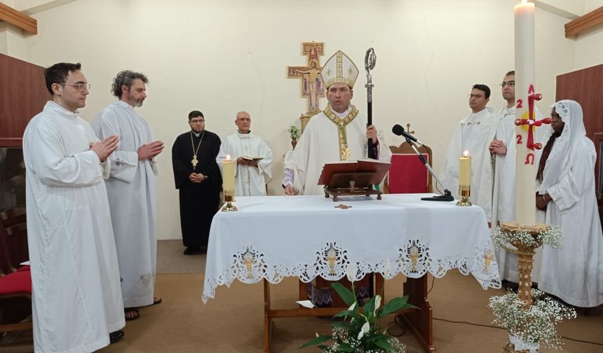 İskenderun’da Paskalya Coşkusu
