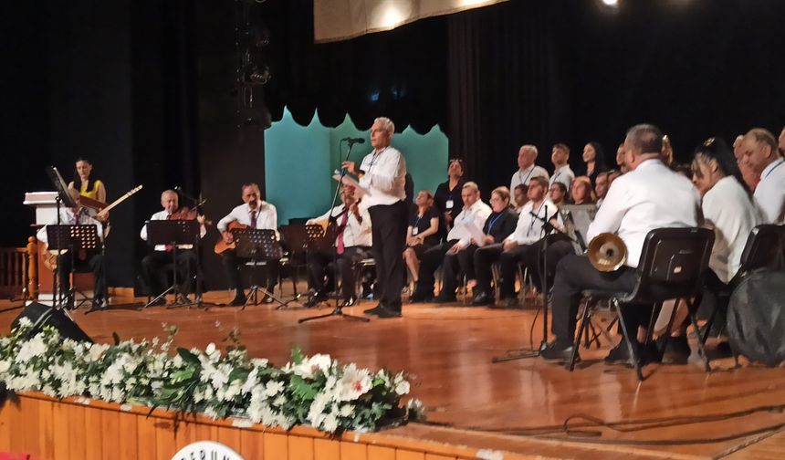 İSTE’de Engelsiz Korosu’ndan Konser…