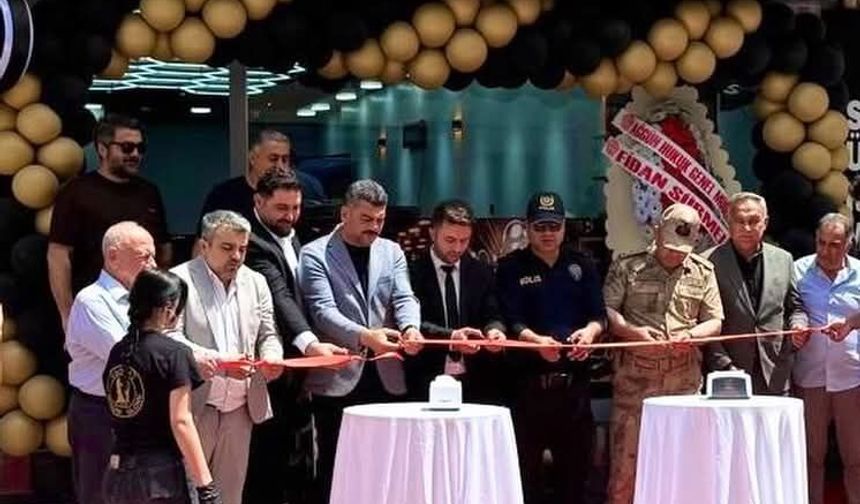 Sürmeli Berber Salonu Erzin’de Hizmette…