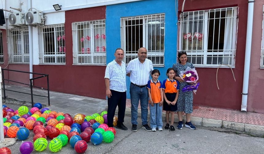 Muhtar Keseroğlu’ndan Öğrencilere Anlamlı Destek