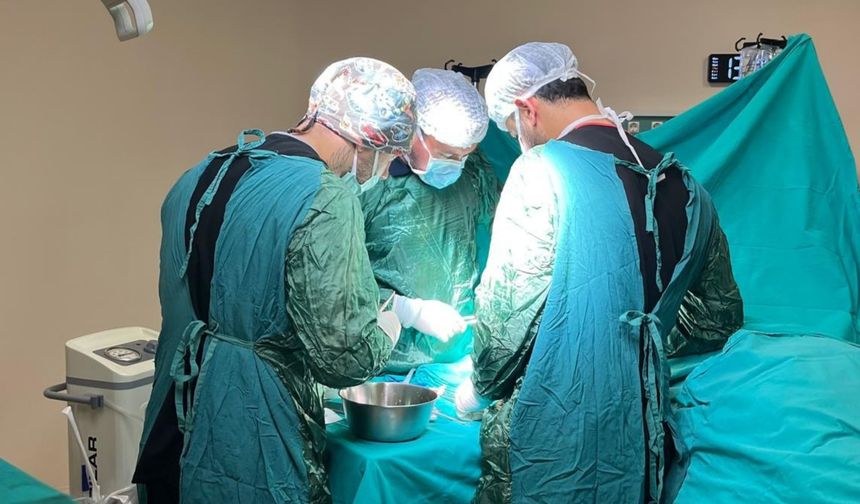 Yayladağı Devlet Hastanesi’nde İlk Ortopedi Ameliyatı…
