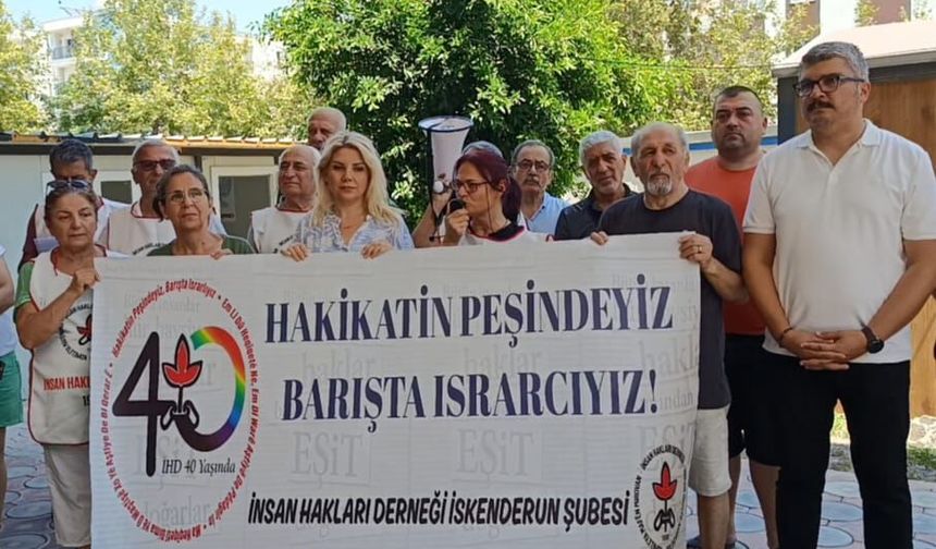 "İnsan Hakları Mücadelesi Hâlâ Güncelliğini Koruyor"
