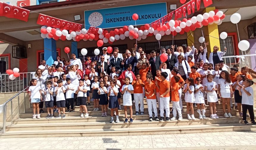 İskenderun’da Yeni Eğitim Yılı İlk Ders Ziliyle Başladı…