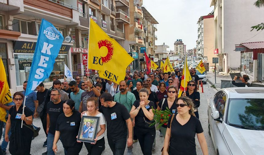 Cüneyt Kayıkçı Son Yolculuğuna Uğurlandı