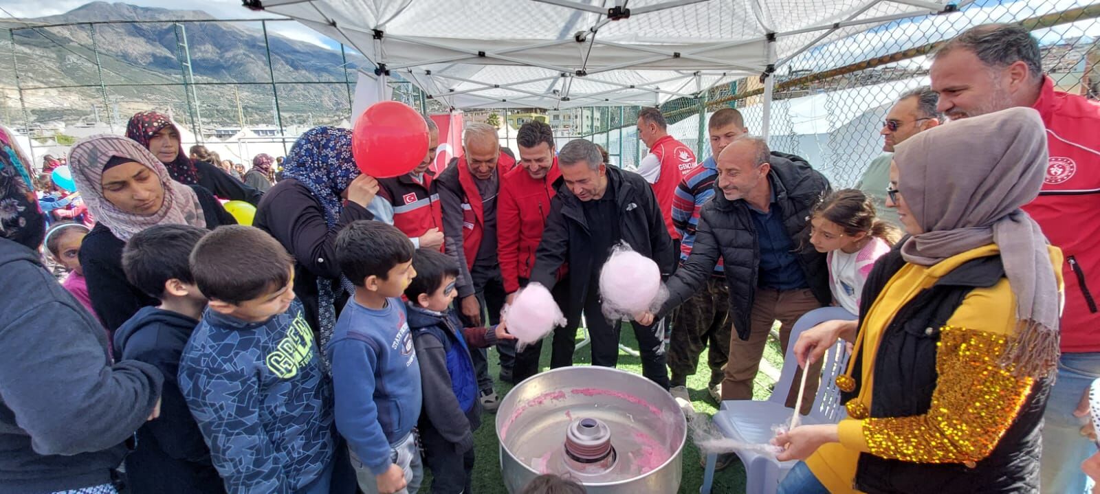 b344eff3-5361-4679-928d-28a4aea826e7