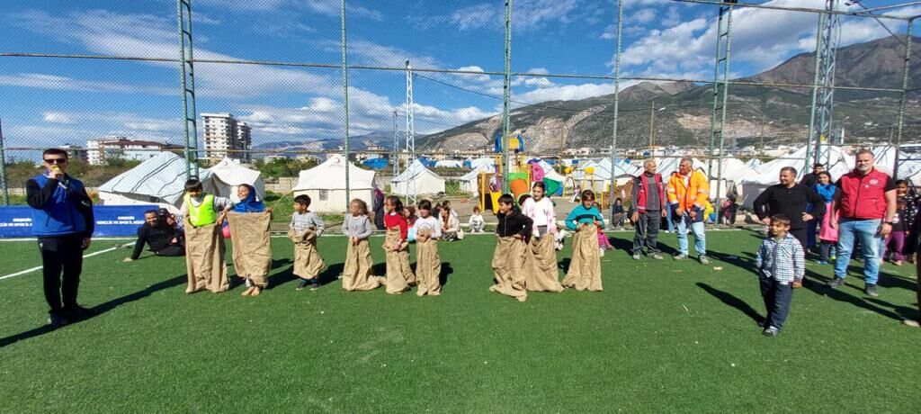 fff4247f-a972-45da-aeeb-1226db430716