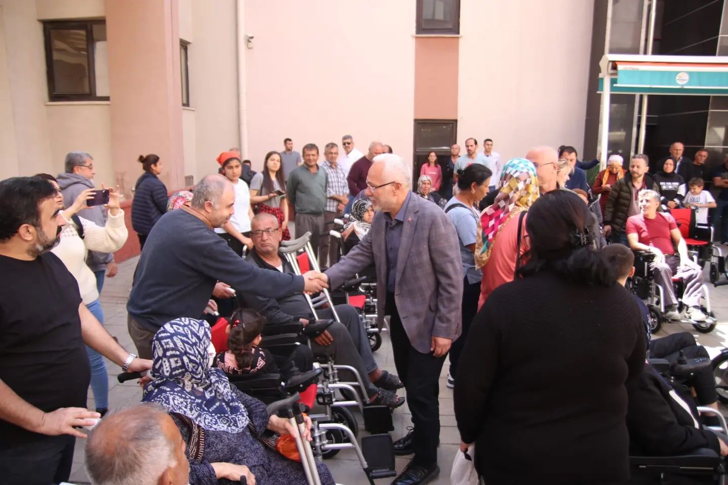 336895343_253323353762899_7328615498258381025_n