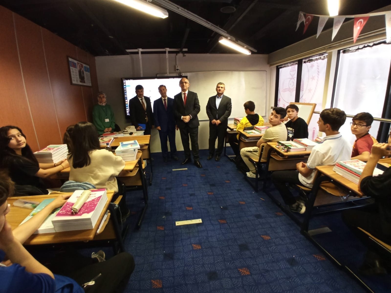 ad613143-ff1f-4b8a-bf52-afe52933a29a