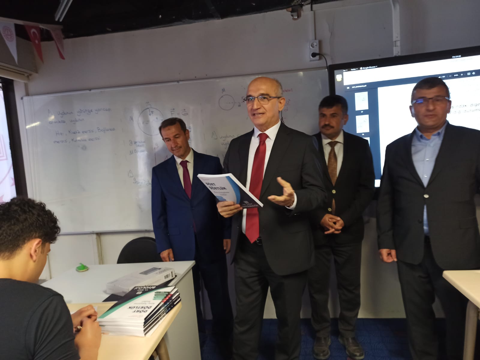 c7edfc3b-3dda-4828-ab1d-b3c28d0ec7e1