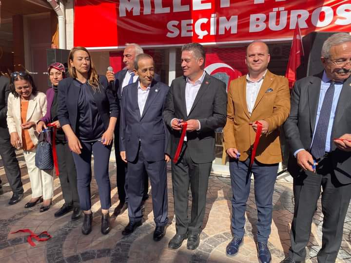 d3c4b8e0-c19e-4512-95f2-42a50305c963