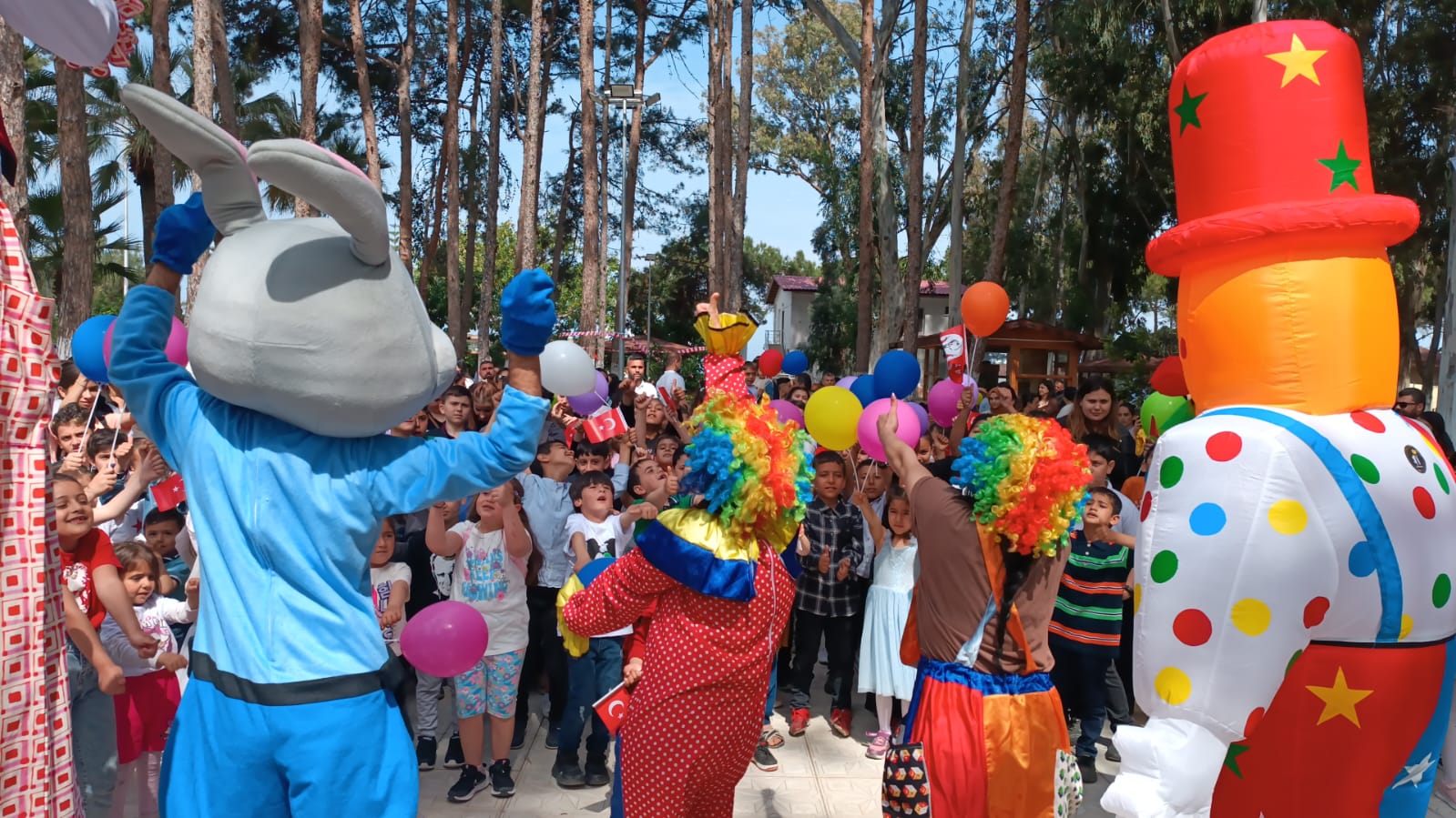 e4b6feb4-d978-4830-9b25-1d62c1bf6a78