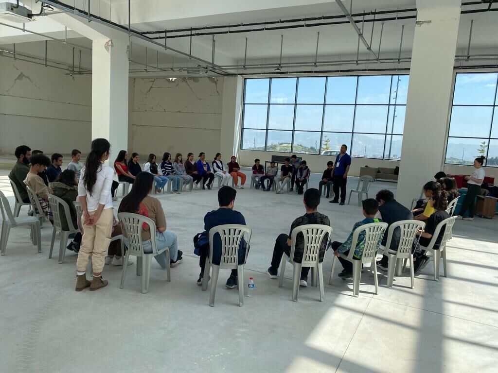 f518b3938e884db48a24bc93e01c4fda