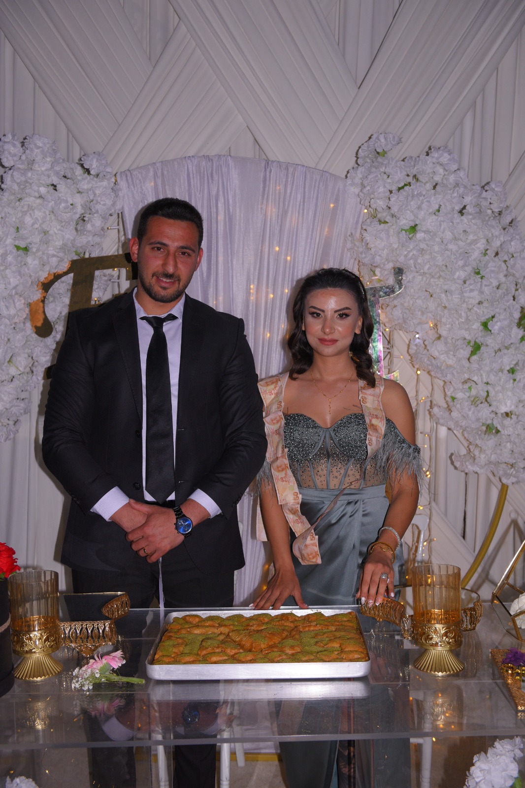 f979279a-0413-401f-b0a4-60b0def35af7