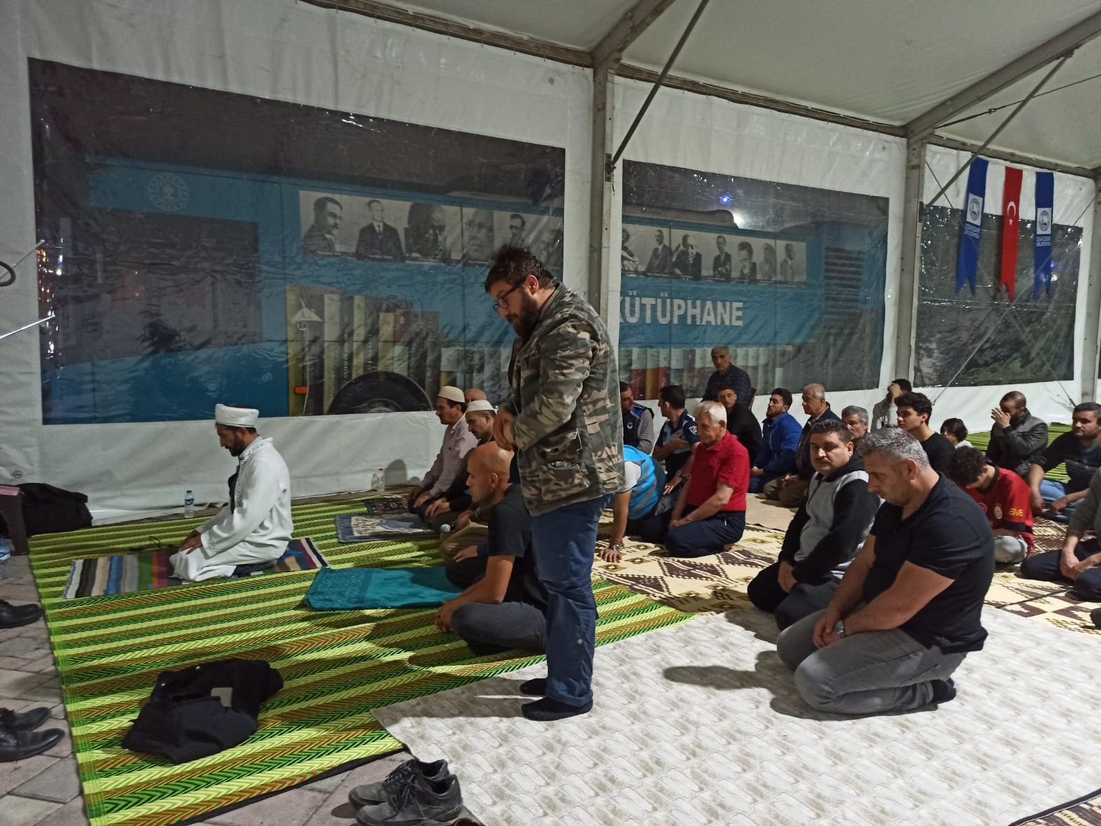 fee8c330-1aad-483c-ad0f-390ef16927e7