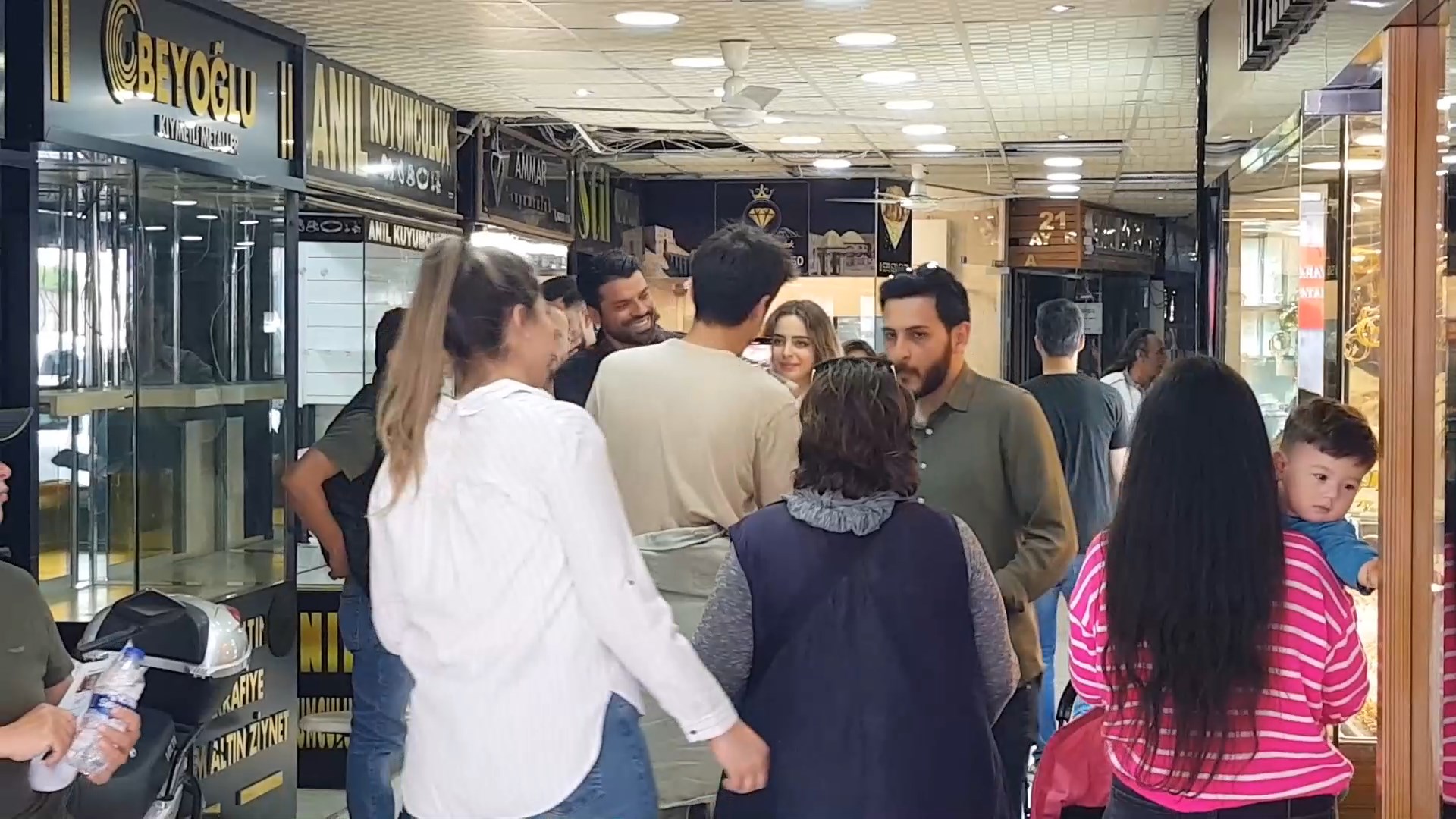 gökhan zan.mp4_snapshot_04.46.468