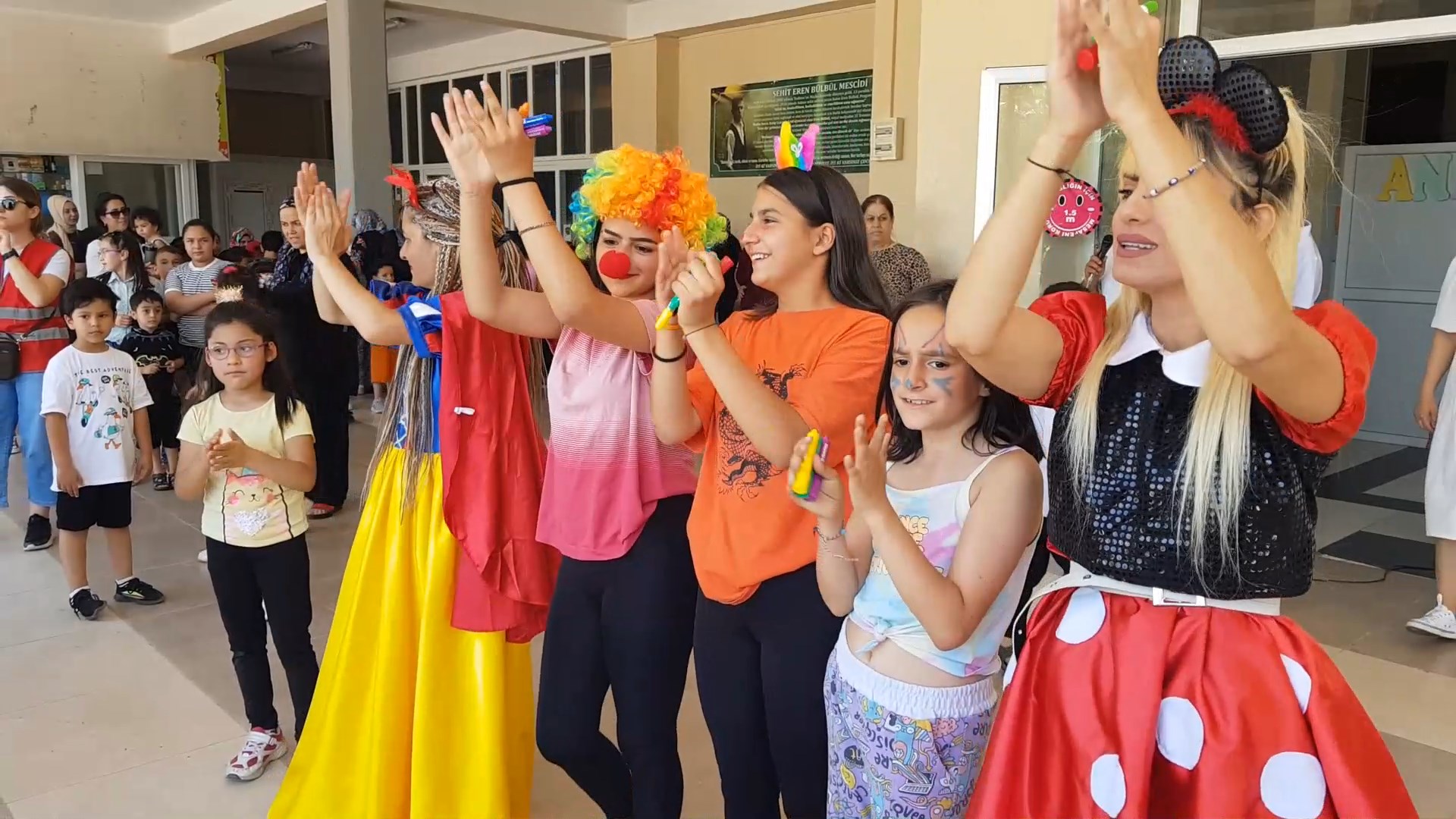 ÖĞRENCİLERE MORAL ETKİNLİĞİ.mp4_snapshot_03.40.654