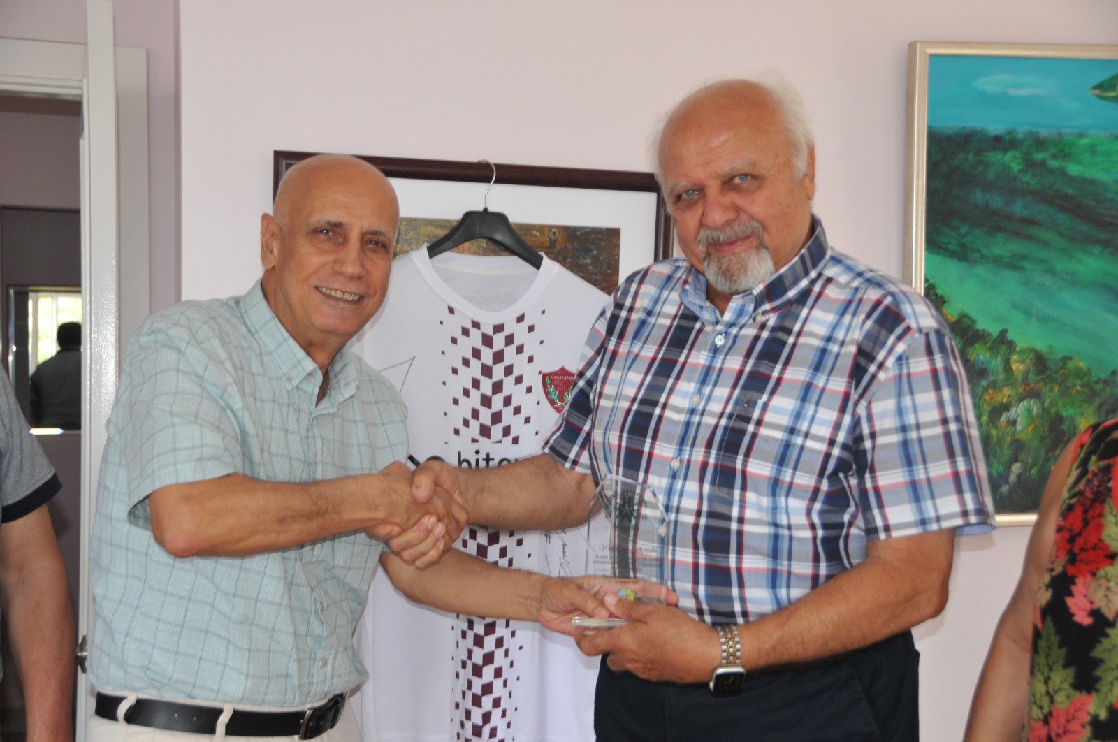 362fb442-79af-4193-a5bb-0e3e1eda8e06