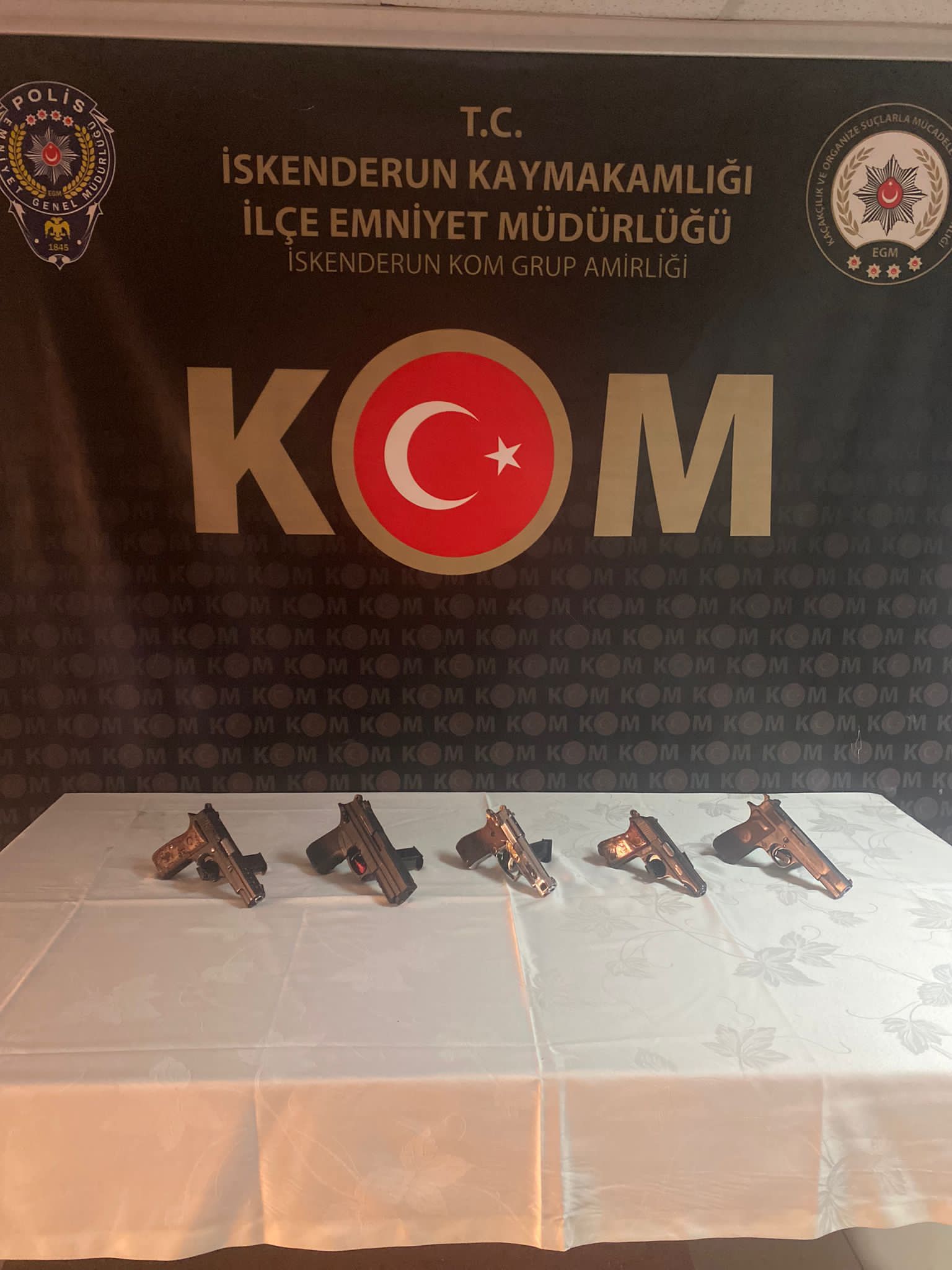 deedea8c-590e-44ff-84cc-c5040e389287