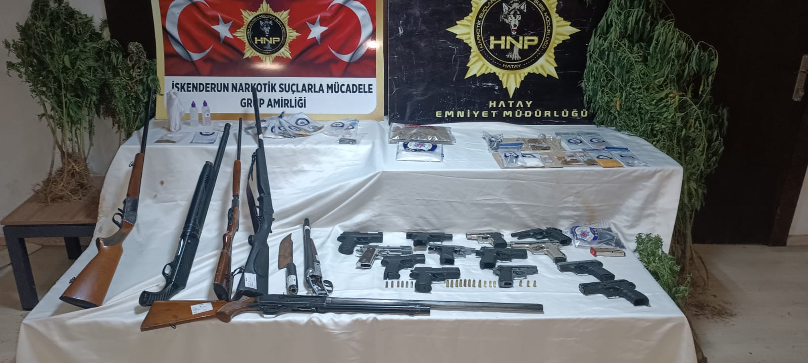 1cdb29cb-de2b-425d-8b44-5e9859345162