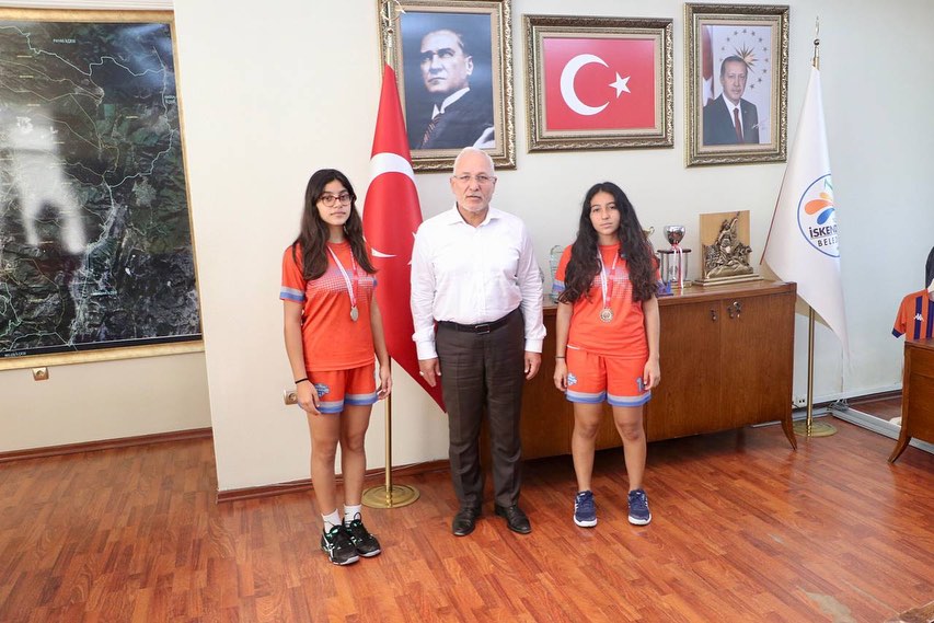 363425376_830566845296832_1443101613341621926_n