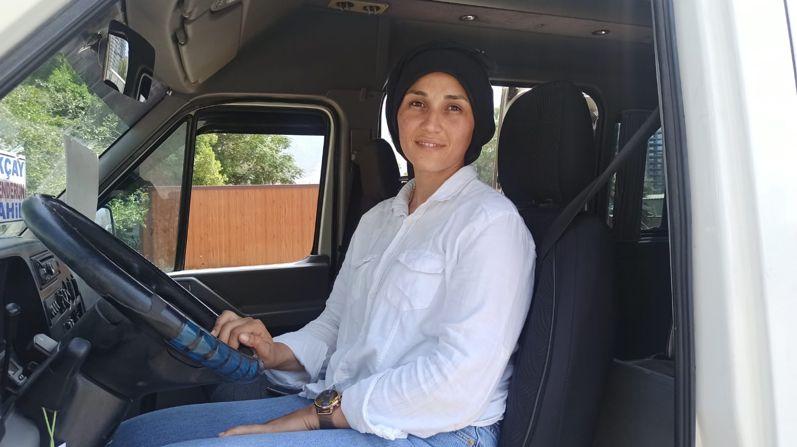 eb310af6-10fa-45a6-82cf-4090b8bbdb34