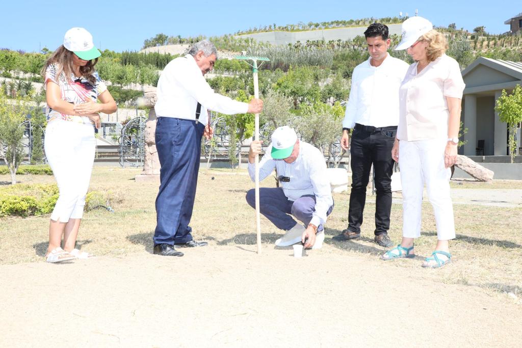 ff23a16a-f48c-4d17-a632-dee728f58cdb