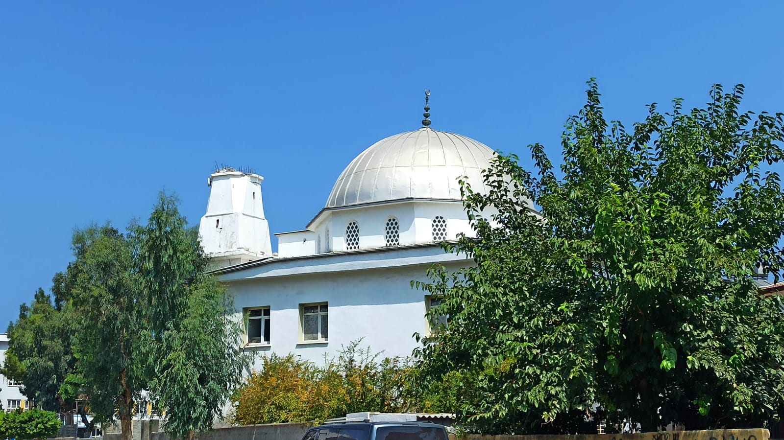 b75463da-7ef5-4c71-8b5e-d5583557f358